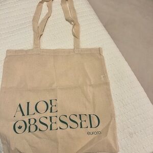 Cream Tote Bag - Aloe Obsessed Design